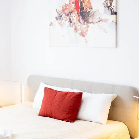 Apartment Ring
