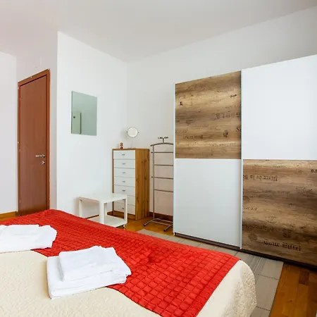 Apartament Ring